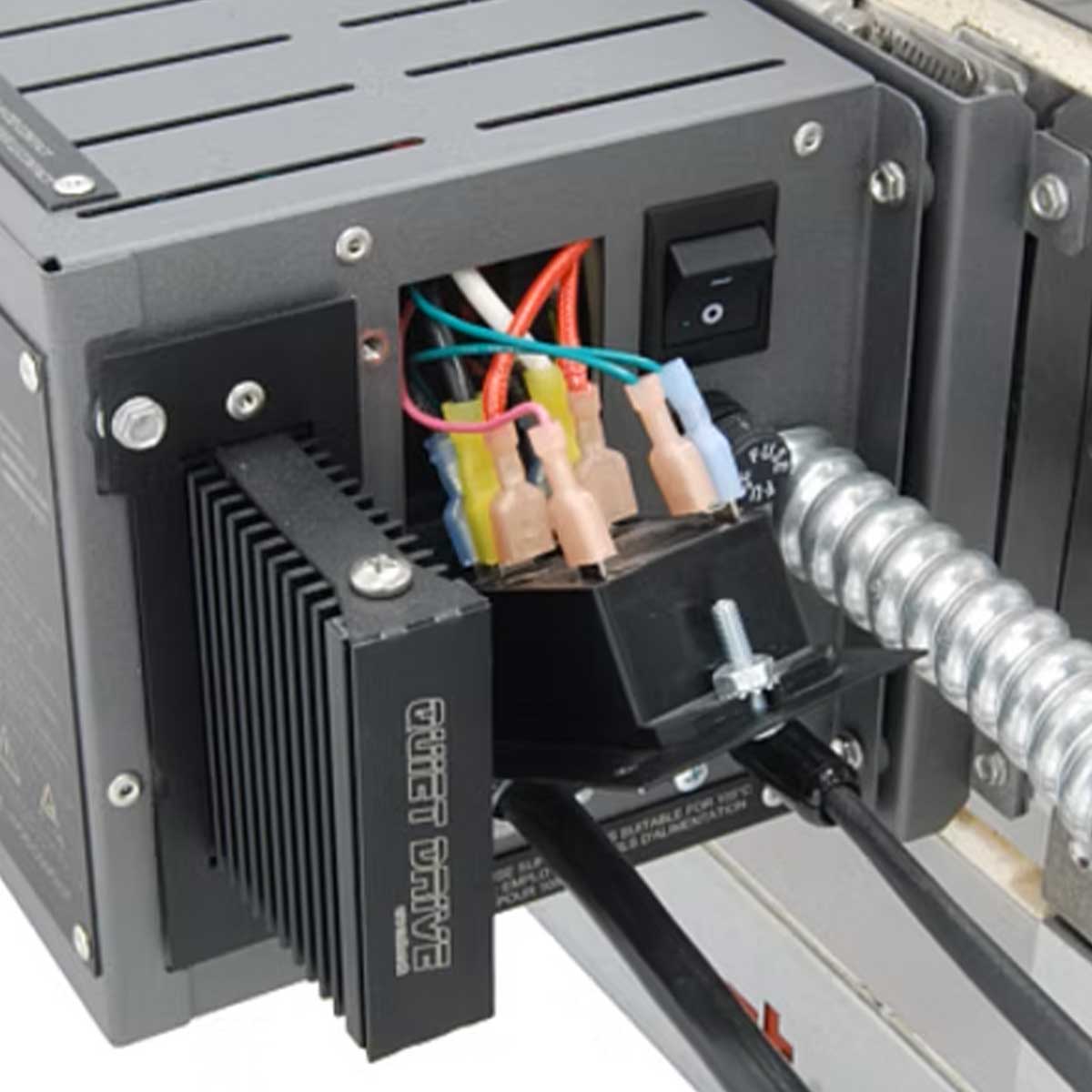 Evenheat Studio Pro 17 Relay Access Port and QSSR view