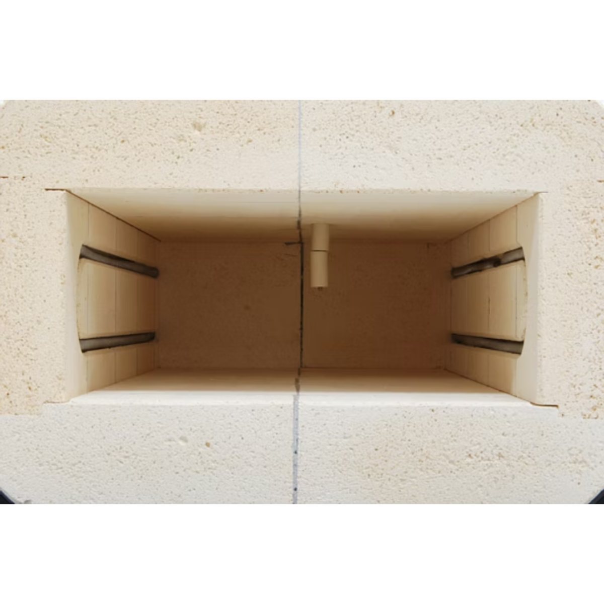 Evenheat LT 27 Low Temperature Oven Chamber View with Maximum Temperature of 1200F