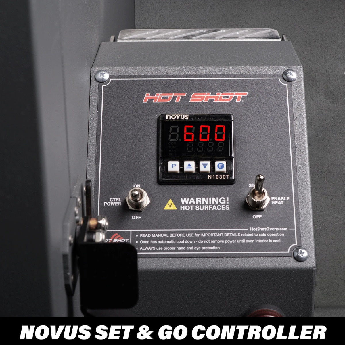 Hot Shot HS18K Knife Making Oven View of Novus Controller